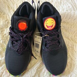 Adidas sneakers with changeable velcro accessories